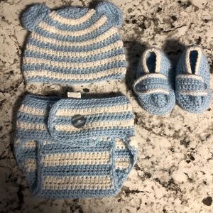 Newborn Hat, Diaper Cover & Booties